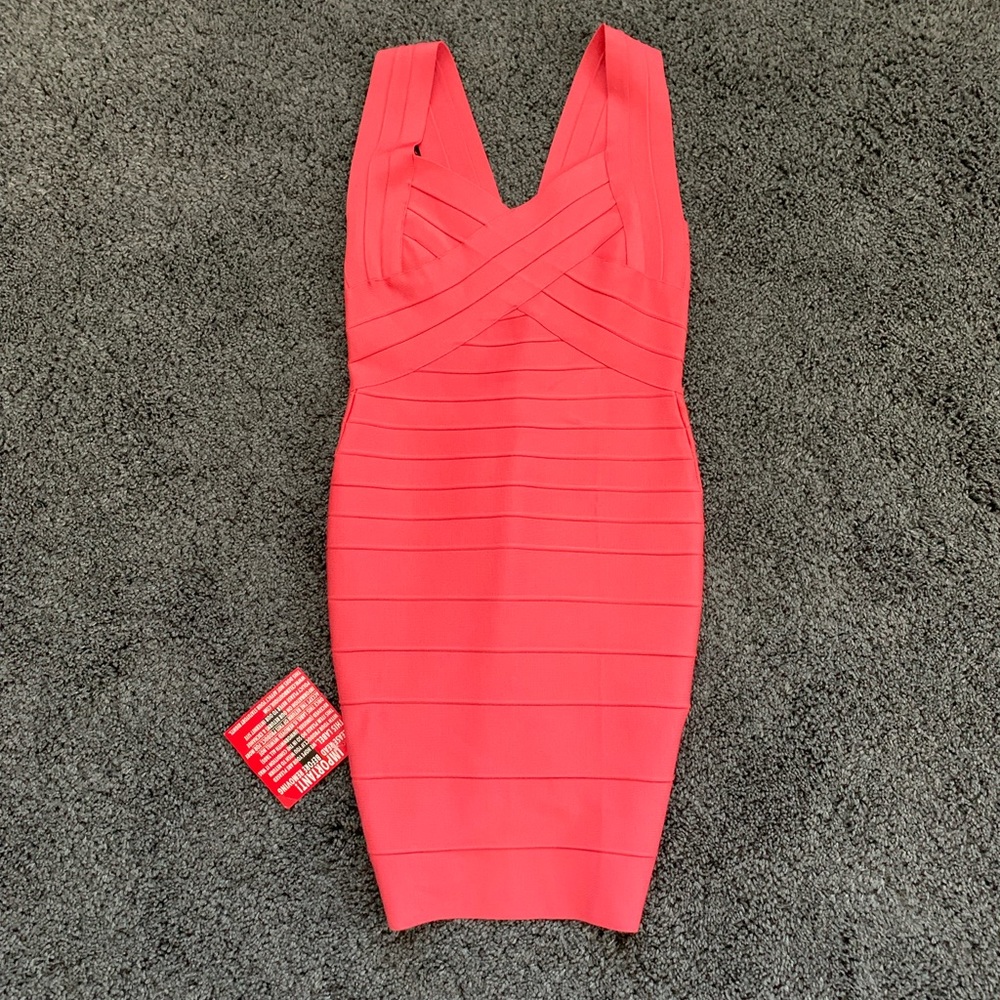 Reddish Orange Stretchable Fitted Cocktail Dress Size Small